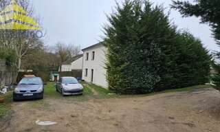 Immeuble  150 m² à vendre à Villecresnes (94440)