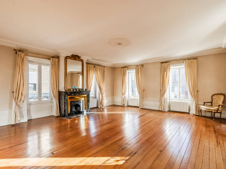 Villefranche-Sur-Saône : appartement en vente pour grande fa — photo 1