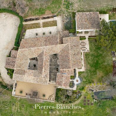 Maison 12 pièces 4500000 €