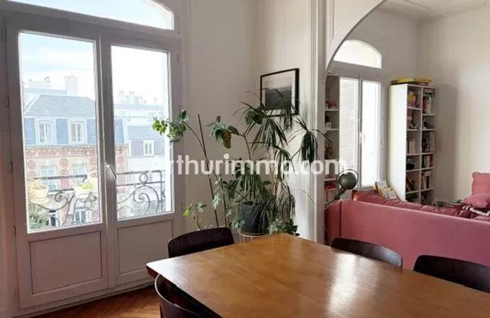 APPARTEMENT T3TYPE HAUSSMANNIEN CENTRE VILLE LE HAVRE — photo 2