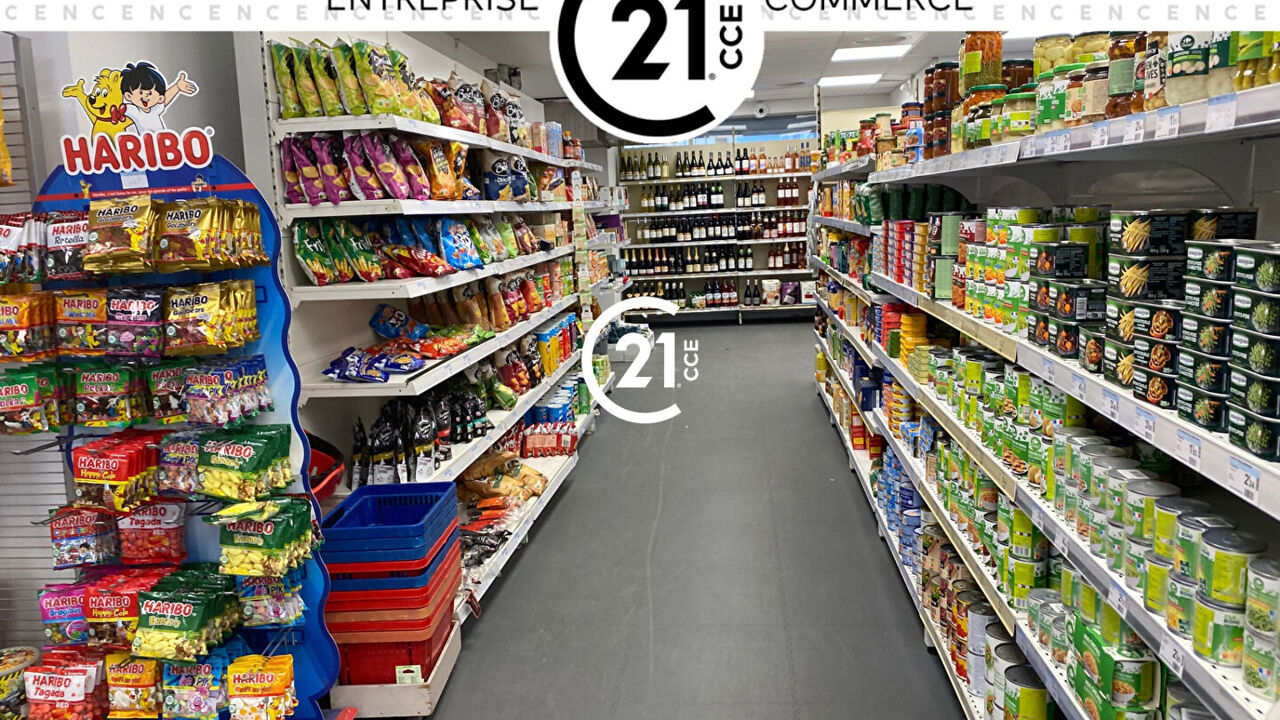 commerce  pièces 150 m2 à vendre à Cagnes-sur-Mer (06800)