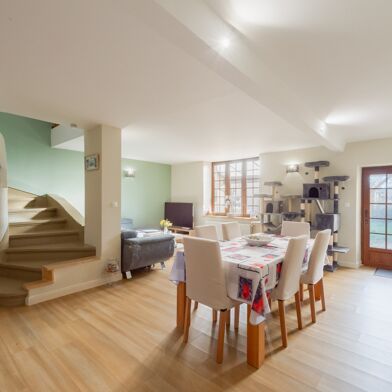 Maison 6 pièces 147 m²