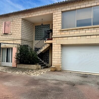 Appartement 4 pièces 180999 €