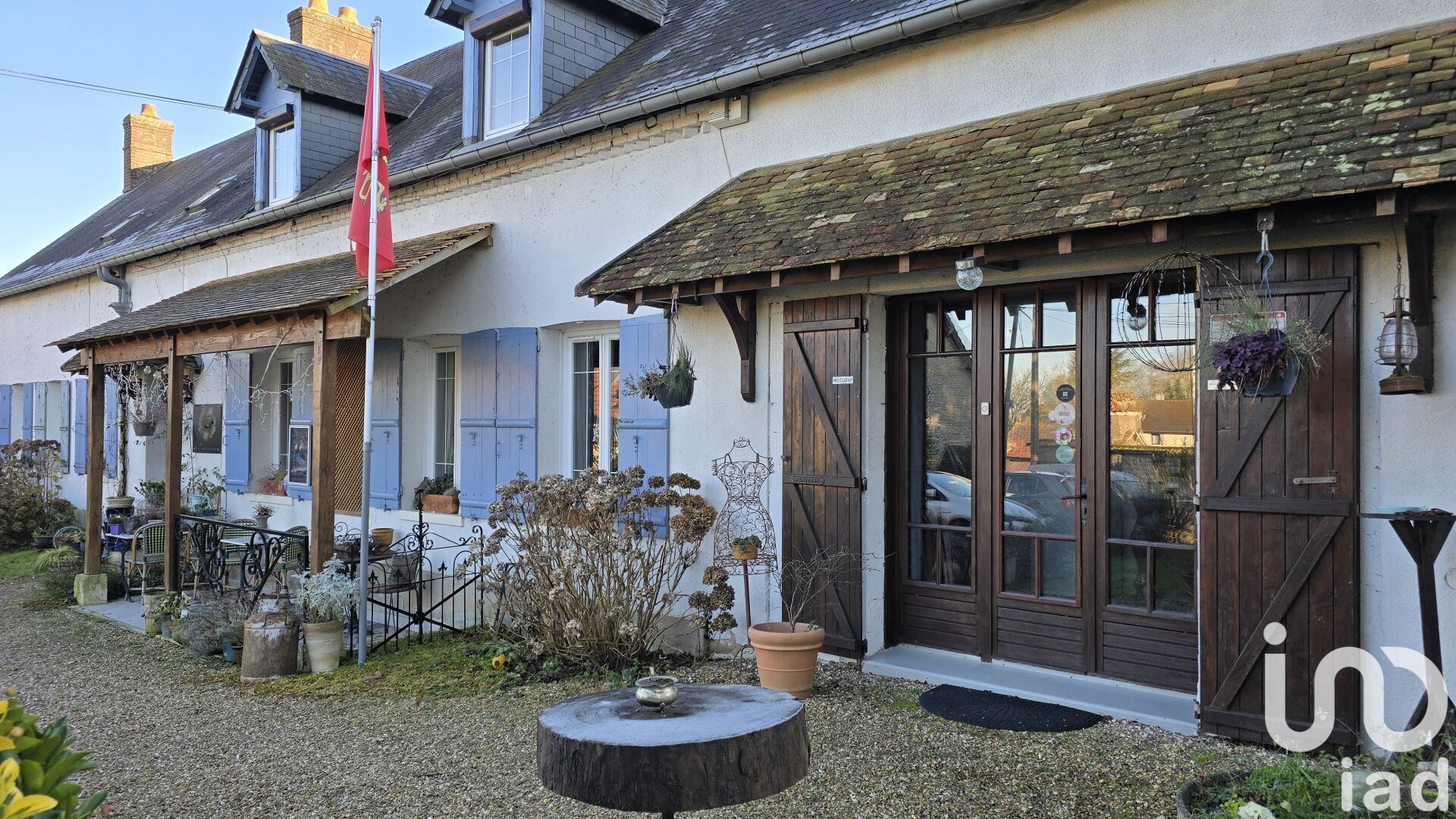 Vexin-Sur-Epte - 288m² - 13p. - 8ch.