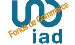 Commerce  130 m² à vendre à Versailles (78000)