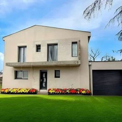 Maison 5 pièces 150 m²