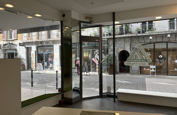 Local Commercial 41 m2 — photo 3