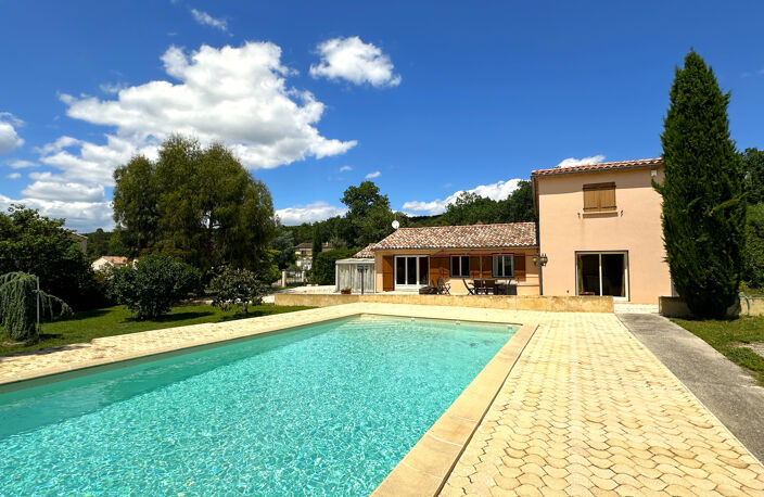 Ensemble immobilier comprenant 2 maisons et un hangar — photo 2