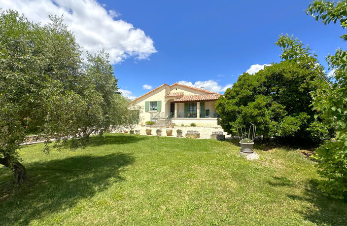 Ensemble immobilier comprenant 2 maisons et un hangar — photo 4