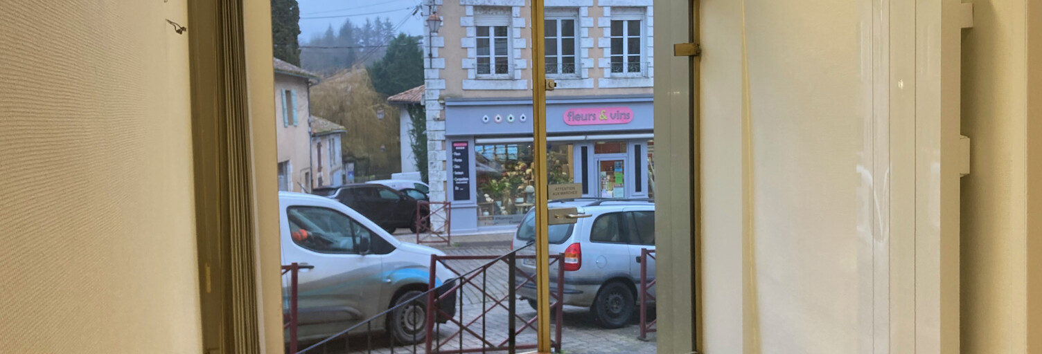 Commerce 2 Pièces 44 m² à louer à Confolens (16500)