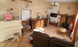 Maison 5 Pièces 95 m² à vendre à Chevanceaux (17210)