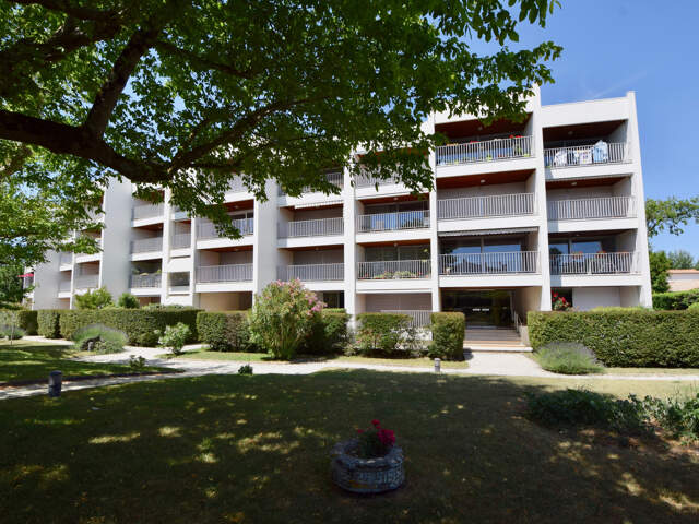 ROYAN PONTAILLAC APPARTEMENT VUE MER AU PRIX DE 299 500 EUR HA — photo du bien
