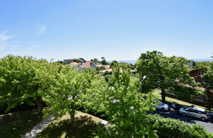 ROYAN PONTAILLAC APPARTEMENT VUE MER AU PRIX DE 299 500 EUR HA — photo 4