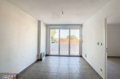 Appartement 2 pièces 738 €