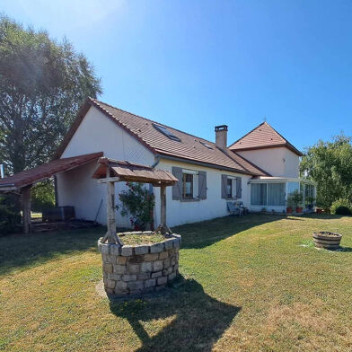 Maison 8 pièces 250000 €