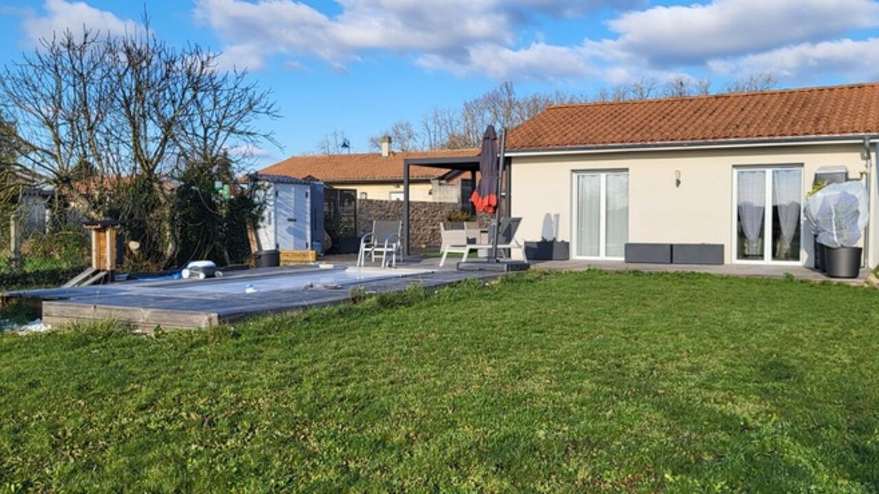 maison 4 pièces 112 m2 à vendre à Virsac (33240)