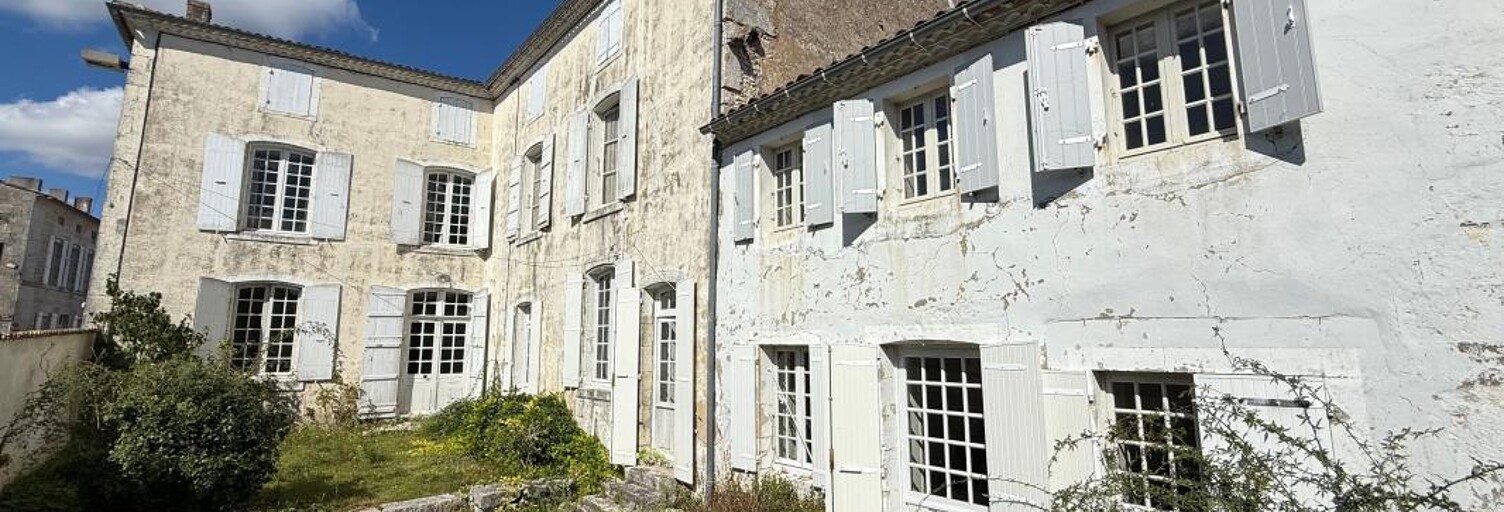 Maison 8 Pièces 290 m² à vendre à Cozes (17120)
