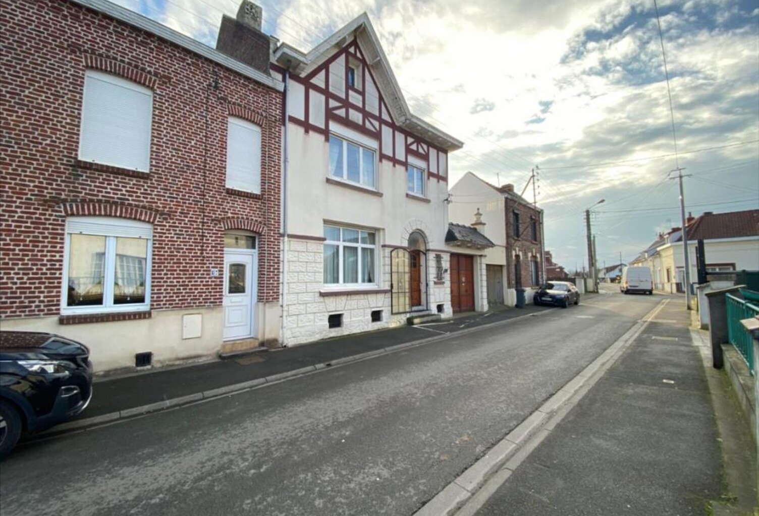 A Vendre Provin Vaste maison avec garage et jardin — photo 1