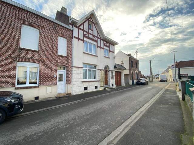 A Vendre Provin Vaste maison avec garage et jardin — photo du bien