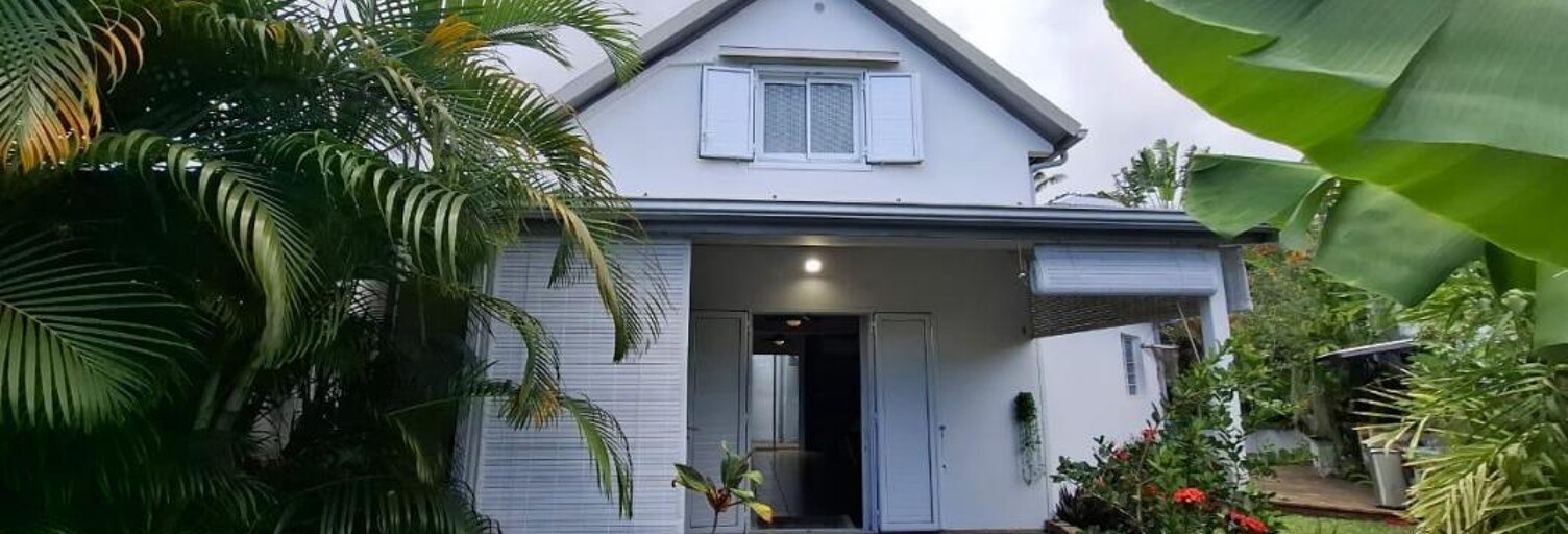 Maison 5 Pièces 109 m² à vendre à Sainte-Suzanne (97441)