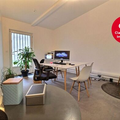 Commerce  750 €