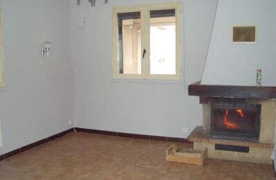 location appartement 390 € CC /mois à proximité de Aubenas (07200)