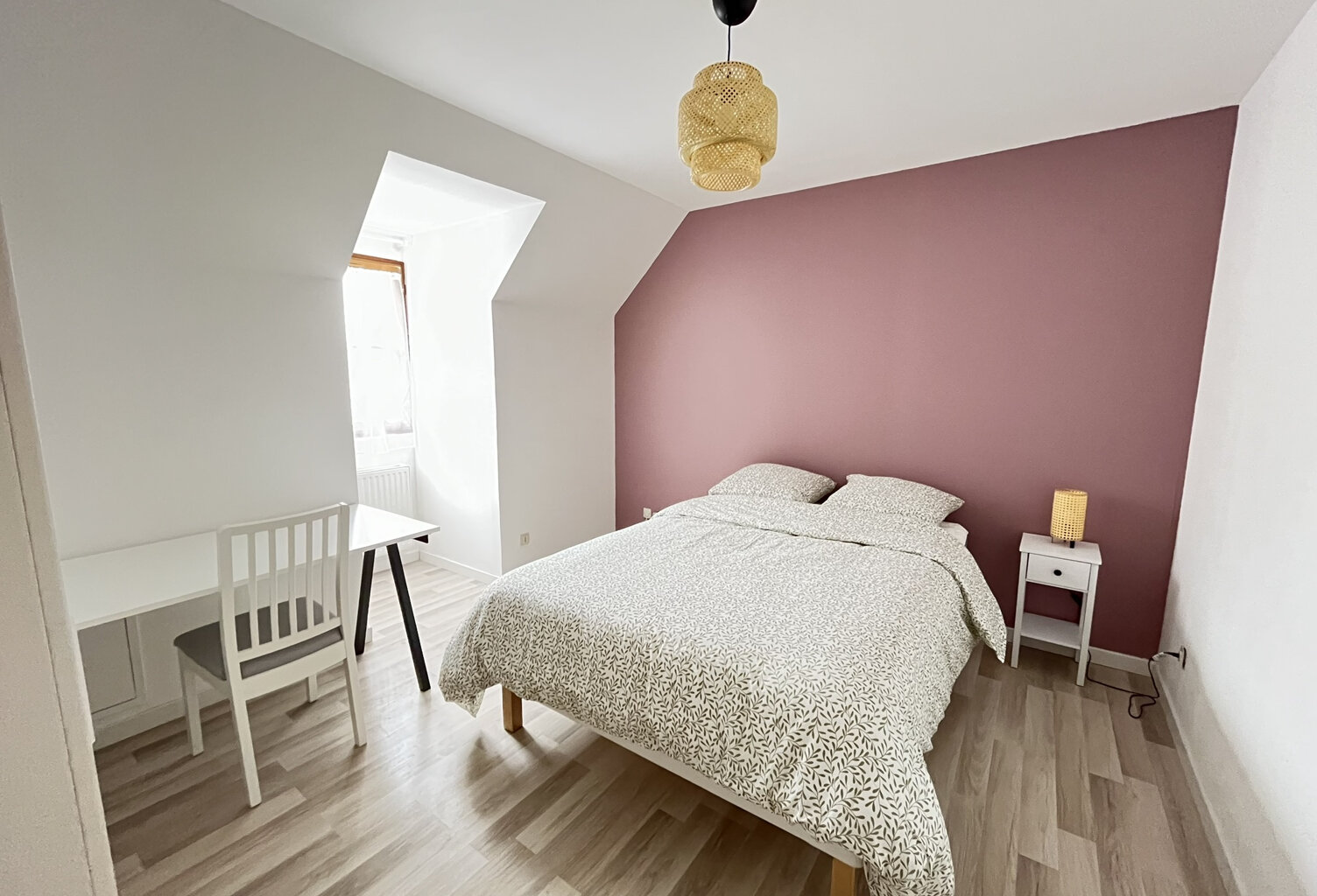 CHAMBRE SPACIEUSE EN COLOCATION — photo 1