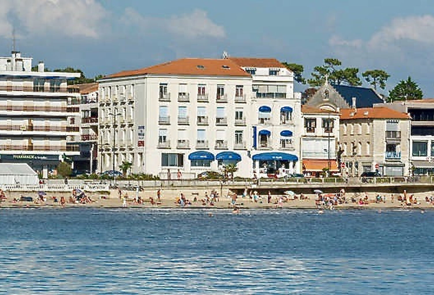 ROYAN PONTAILLAC APPARTEMENT VUE OCÉAN AU PRIX DE 1 785 000 — photo 1