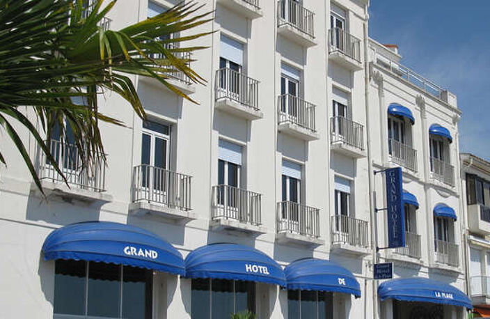 ROYAN PONTAILLAC APPARTEMENT VUE OCÉAN AU PRIX DE 1 785 000 — photo 2