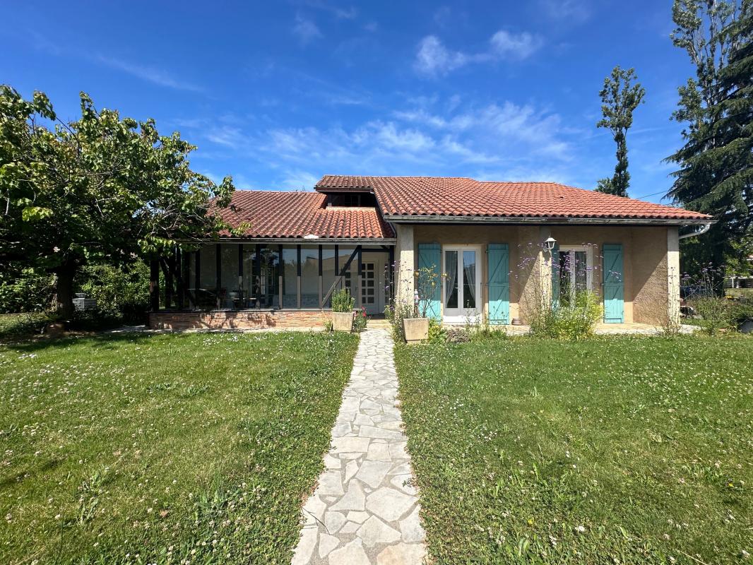 Villa / Maison 5 pièces  à vendre Riscle 32400