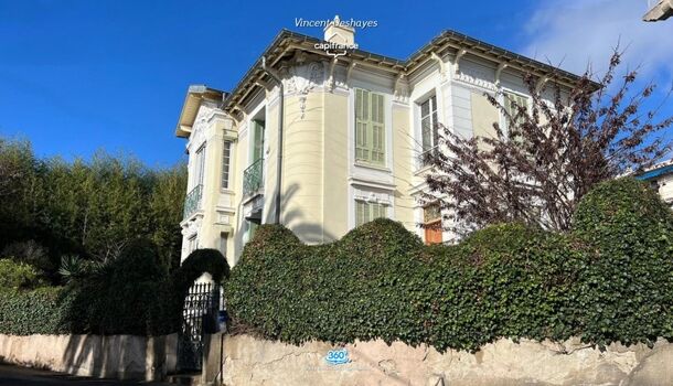 Villa / Maison 9 pièces  à vendre Nice 06000