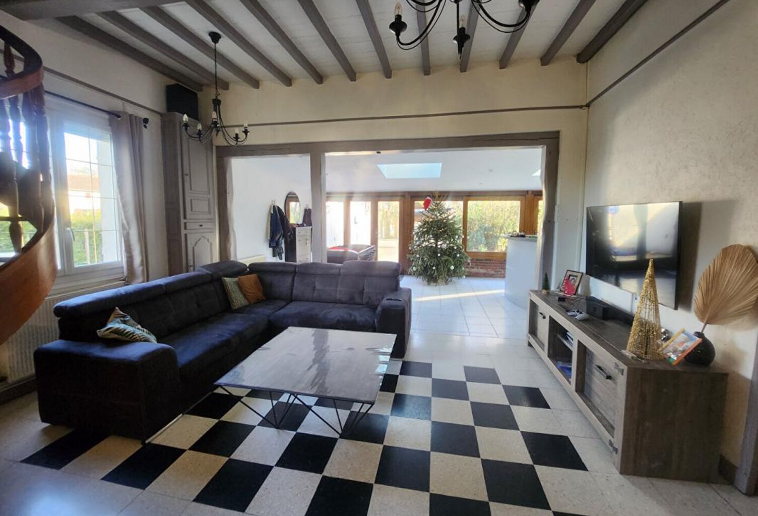 SOUS COMPROMIS — photo 1