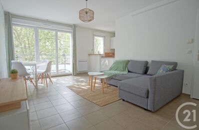 location appartement 1 050 € CC /mois à proximité de Villejuif (94800)