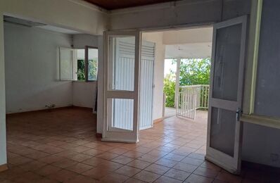 vente appartement 199 900 € à proximité de Saint-Pierre (97410)