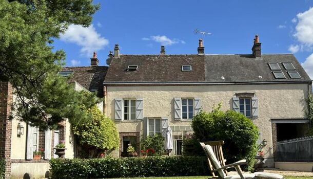 Villa / Maison 9 pièces  à vendre Cherisy 28500