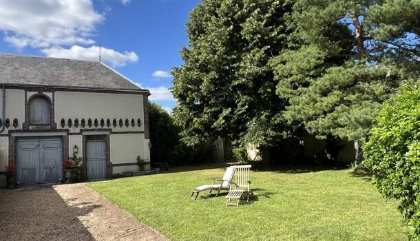 Villa / Maison 9 pièces  à vendre Cherisy 28500