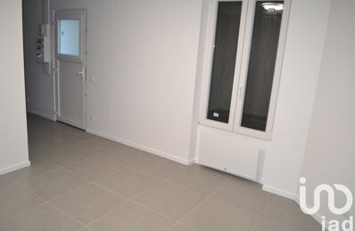 location maison 1 200 € CC /mois à proximité de Sonchamp (78120)