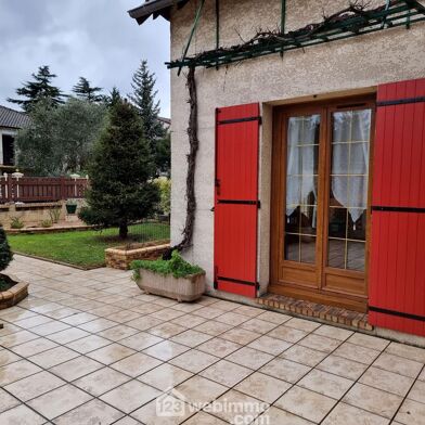 Maison 5 pièces 545800 €