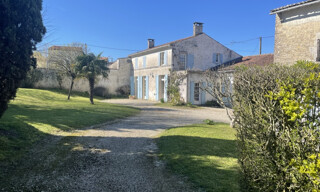 Maison 10 Pièces 214 m² à vendre à Courant (17330)