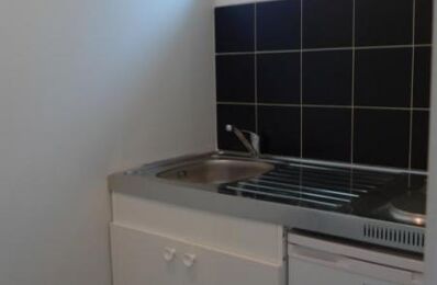 location appartement 750 € CC /mois à proximité de Gradignan (33170)