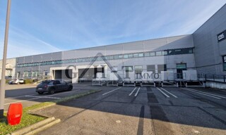 Local industriel  4202 m² à louer à Ivry-sur-Seine (94200)