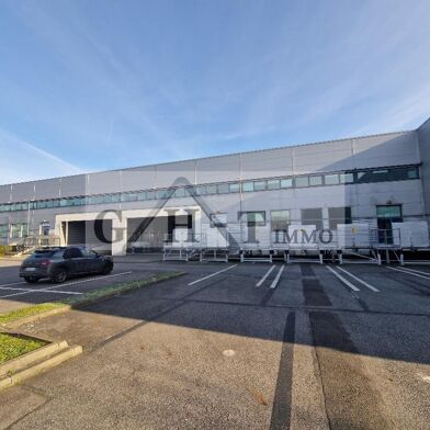 Local industriel  70446 €