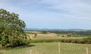 Terrain  2080 m² à vendre à Charnay (69380)