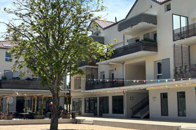 Commerce  189000 €