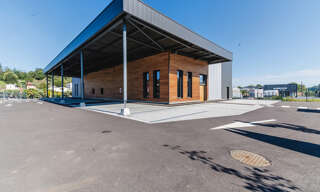 Commerce 1 Pièce 300 m² à louer à L'Arbresle (69210)