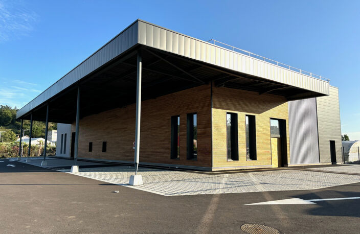 L'ARBRESLE LOCAL COMMERCIAL OU D'ACTIVITÉS 300 M2 EN ZONE CO — photo 5