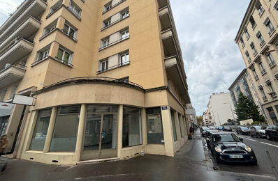 location commerce 2 567 € CC /mois à proximité de Villeurbanne (69100)