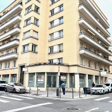 Commerce 4 pièces 2184 €