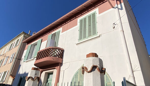 Villa / Maison 6 pièces  à vendre Toulon 83000