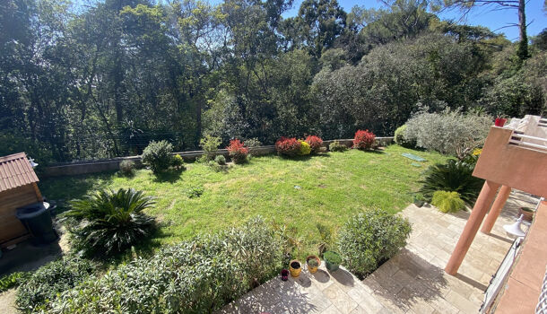 Villa / Maison 6 pièces  à vendre Garde (La) 83130
